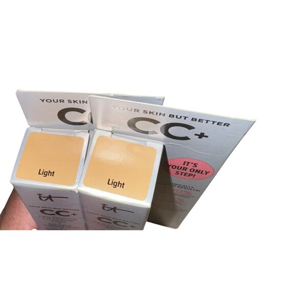 It Cosmetics CC Full Coverage Foundation SPF 50 Light Travel Size 2 Pack Luxury - Picture 4 of 9